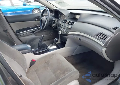 2008 Honda Accord 2.4 Ex from USA, damaged, VIN 1HGCP26748A045250